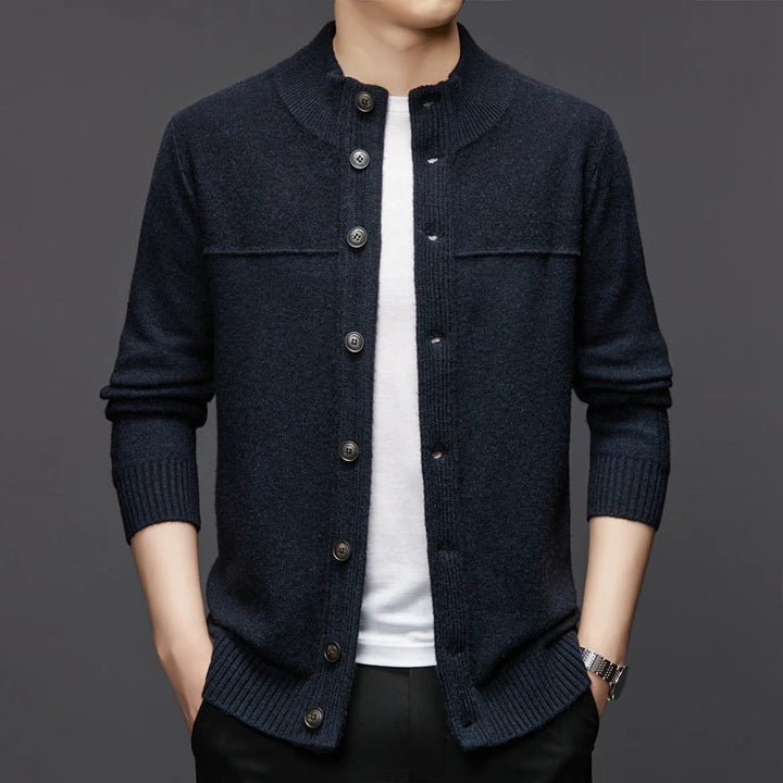 Atelier Wool Cardigan mit kuscheligem, warmem Stoff