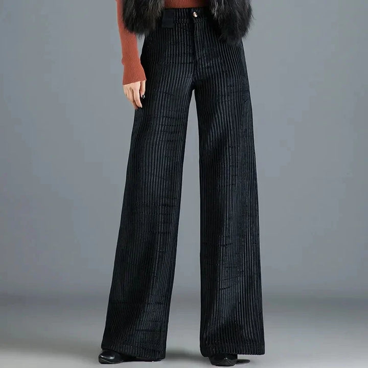 Brea | Kordhose für Frauen mit hoher Taille und schmalem Schnitt