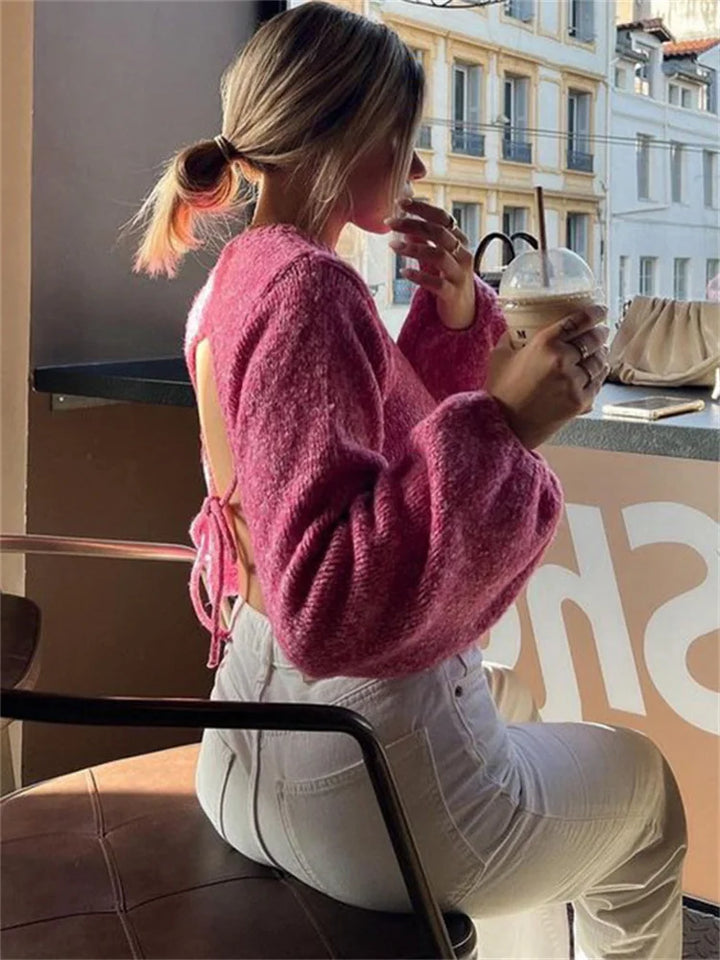Melanie | Rückenfreier Damenpullover mit modernem Schnitt