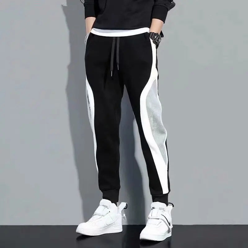 Thaddeus | Sporthose für Männer mit Elastikbund