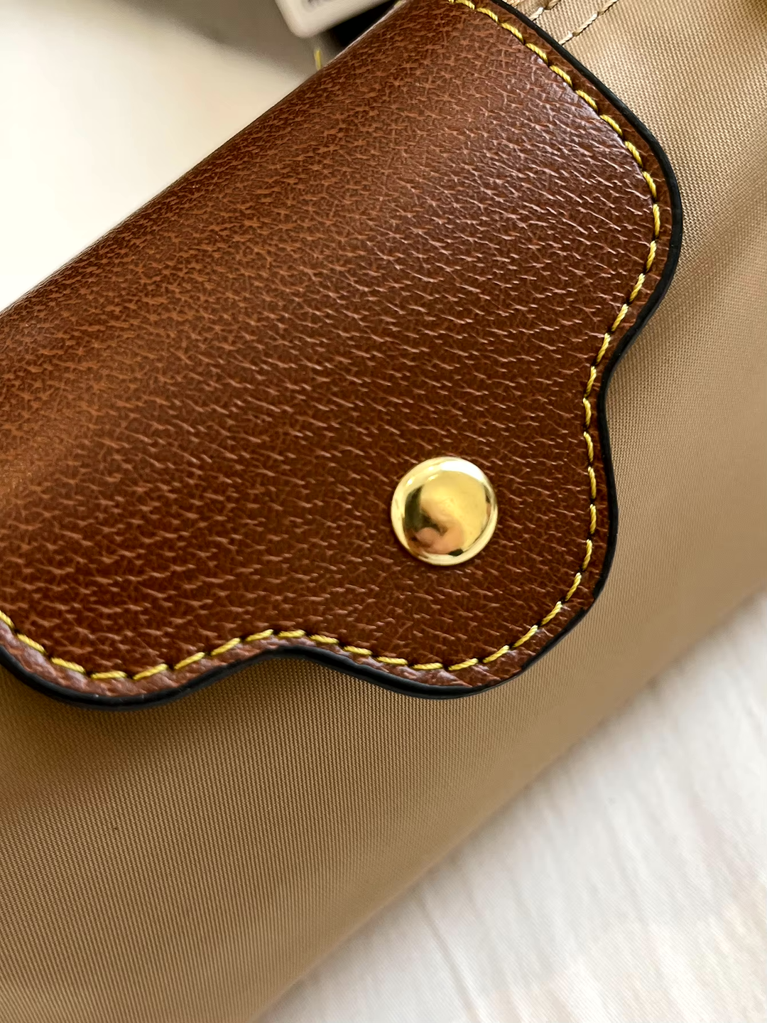 Lena | Stilvolle Mini-Tasche für jeden Anlass