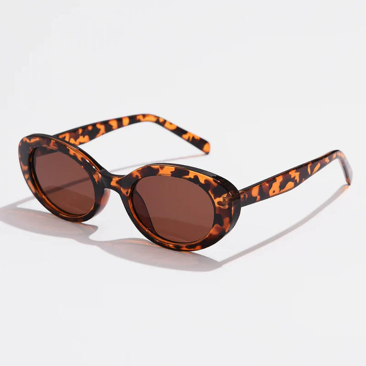 Tianna | Ovale Sonnenbrille für stilvolle Urlaubstage