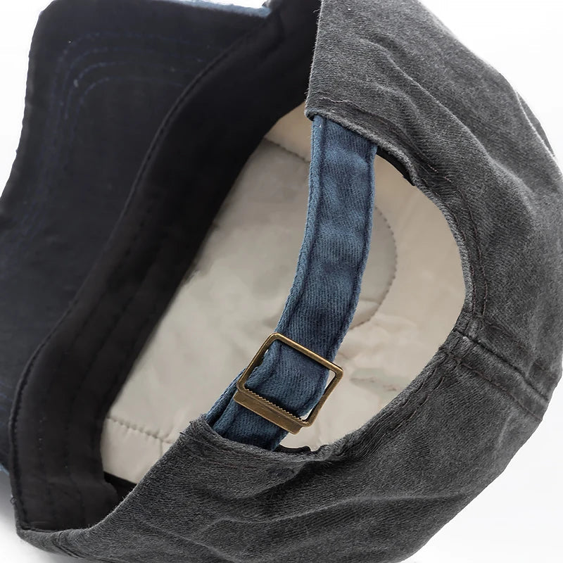 Brotherhood Hut mit Retro-Print und Streetwear-Flair