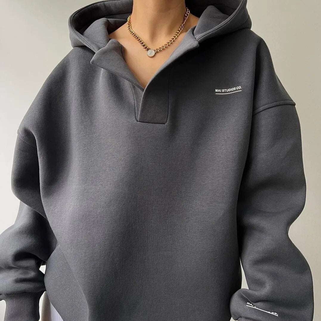 Lina | Damen Hoodie mit V-Ausschnitt modern & stylisch