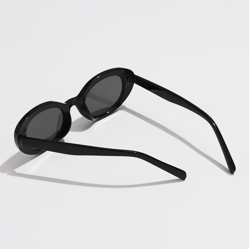 Tianna | Ovale Sonnenbrille für stilvolle Urlaubstage