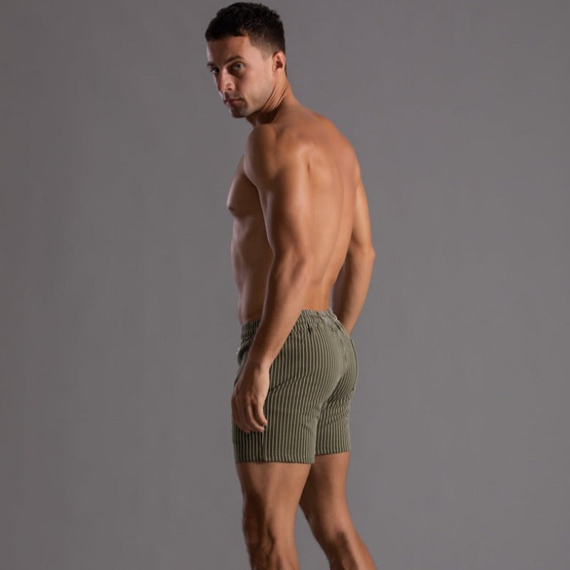 Alex Stylische gestreifte Shorts für lässige Sommerlooks