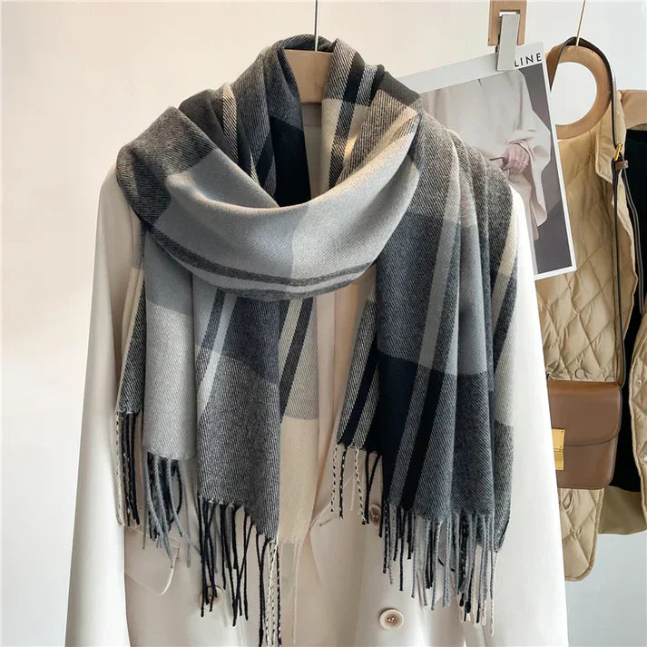 Darla | Warmer Kaschmirschal mit Karomuster