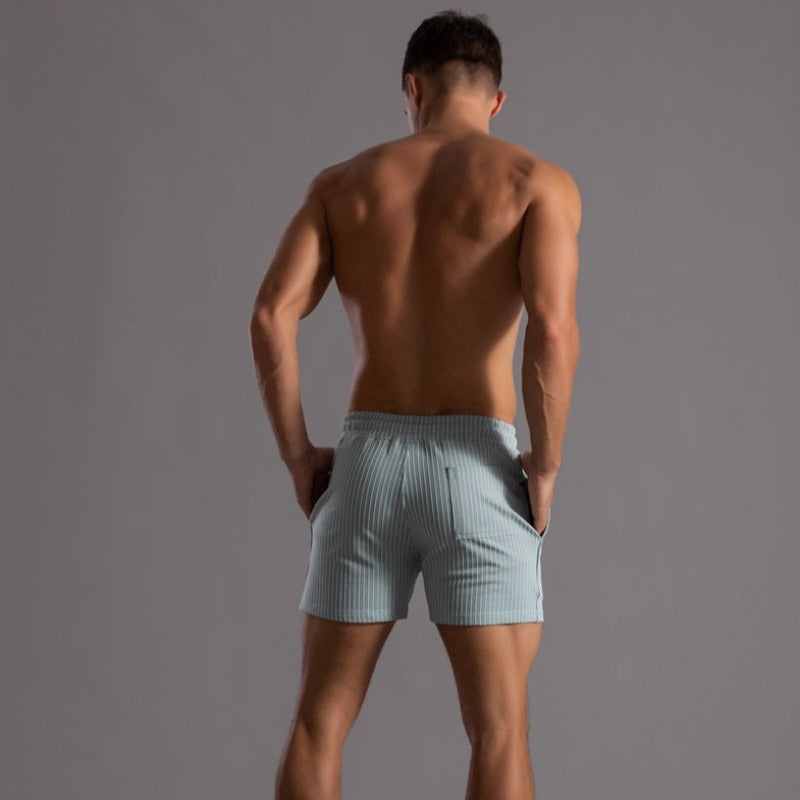Alex Stylische gestreifte Shorts für lässige Sommerlooks