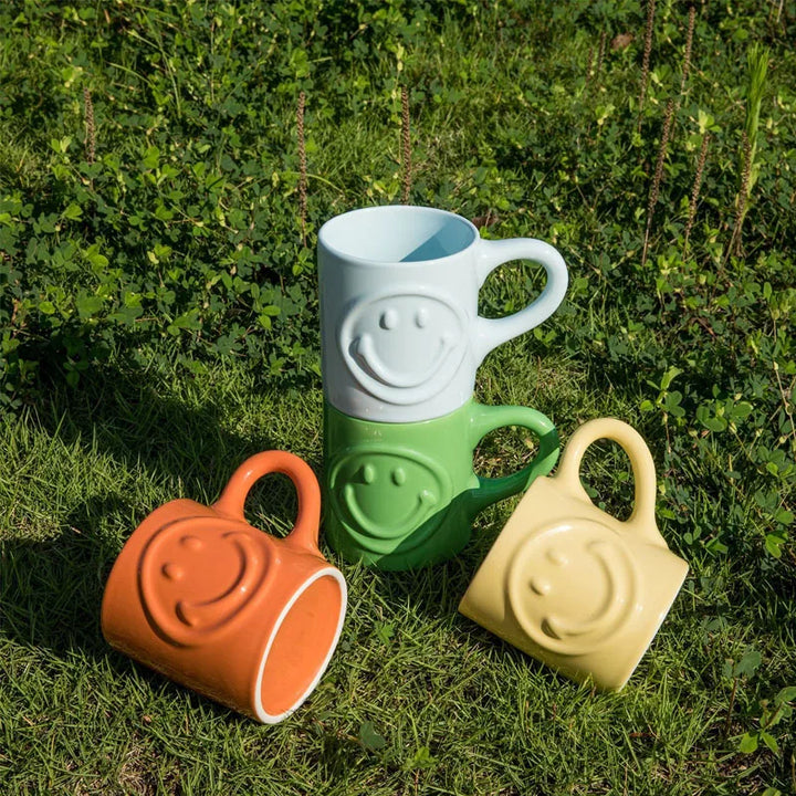 Happy Days | Keramikbecher mit fröhlichem Design