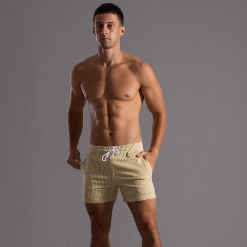Alex Stylische gestreifte Shorts für lässige Sommerlooks