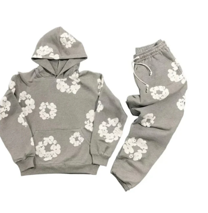 Dagmar | Blütentrainingsanzug mit trendigem Design