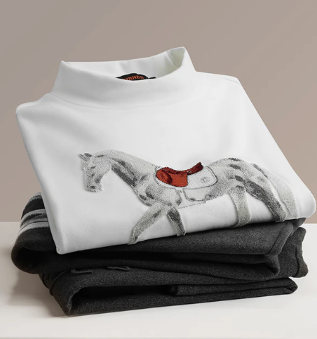 Sattelstrickpullover mit hohem Kragen und kuscheligem Innenfutter