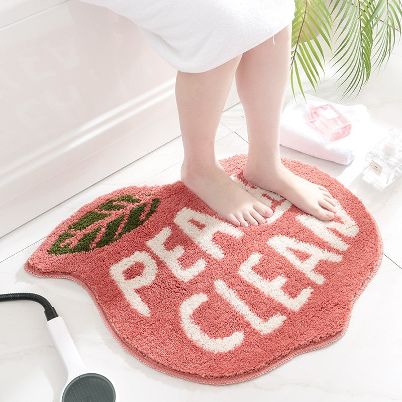 Peachy Clean | Farbiger Badezimmerteppich modern