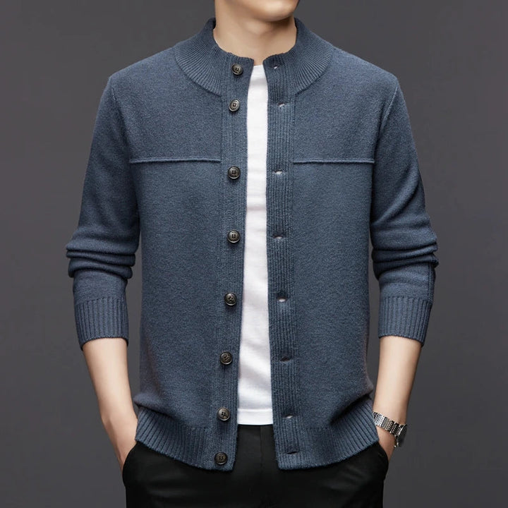 Atelier Wool Cardigan mit kuscheligem, warmem Stoff