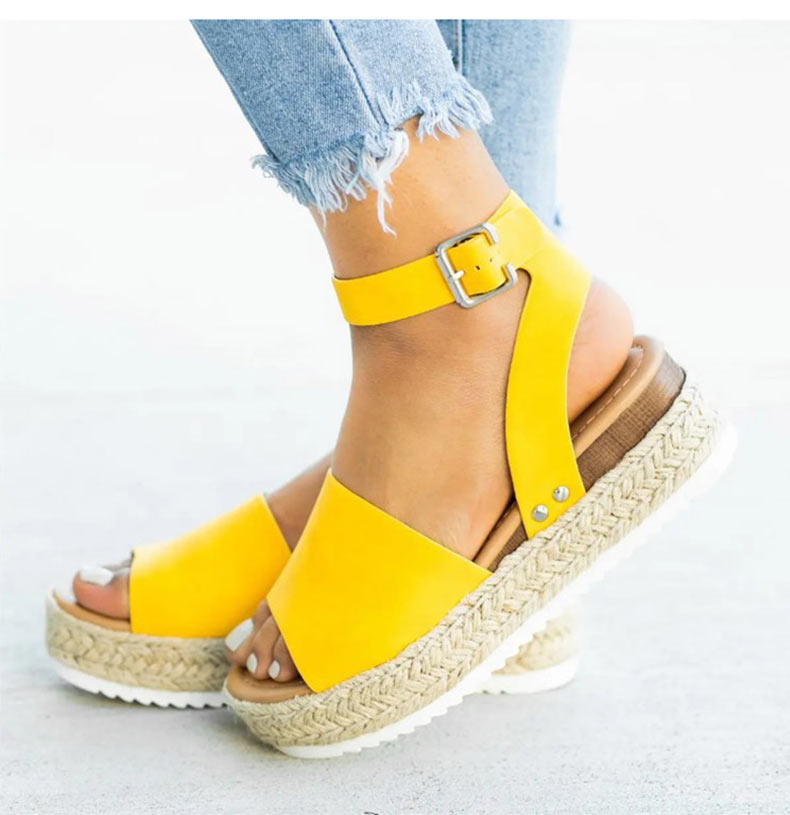 Anne Elegante Sommersandalen für feminine Looks mit Leichtigkeit