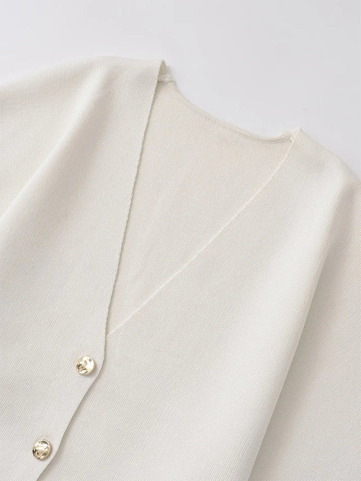Lina | Minimalistische Bluse mit Knopfleiste