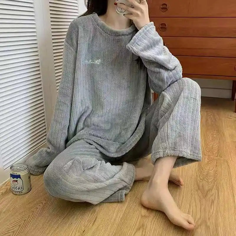 Jolanda | Bequemes Pyjama-Set mit Stil und Komfort