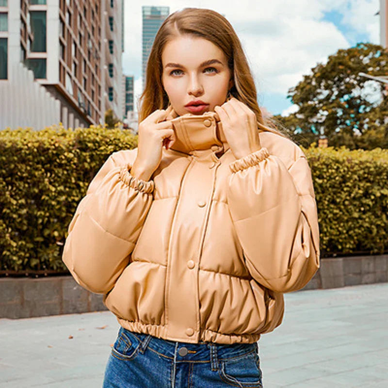 Julia | Klassische Bomberjacke im angesagten Design