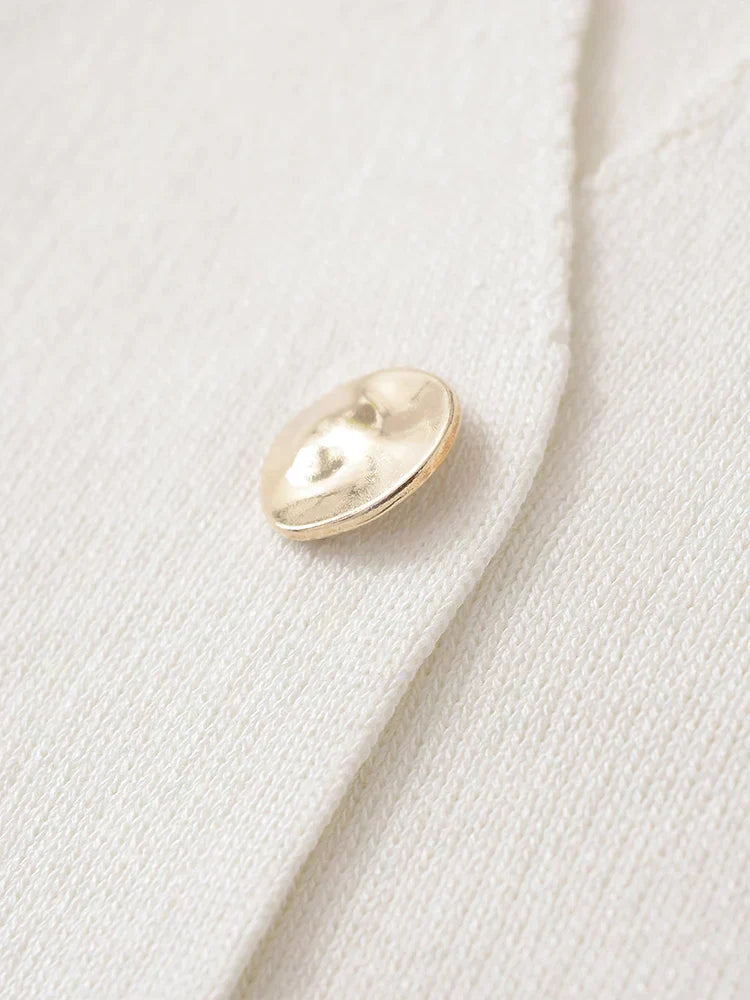 Lina | Minimalistische Bluse mit Knopfleiste