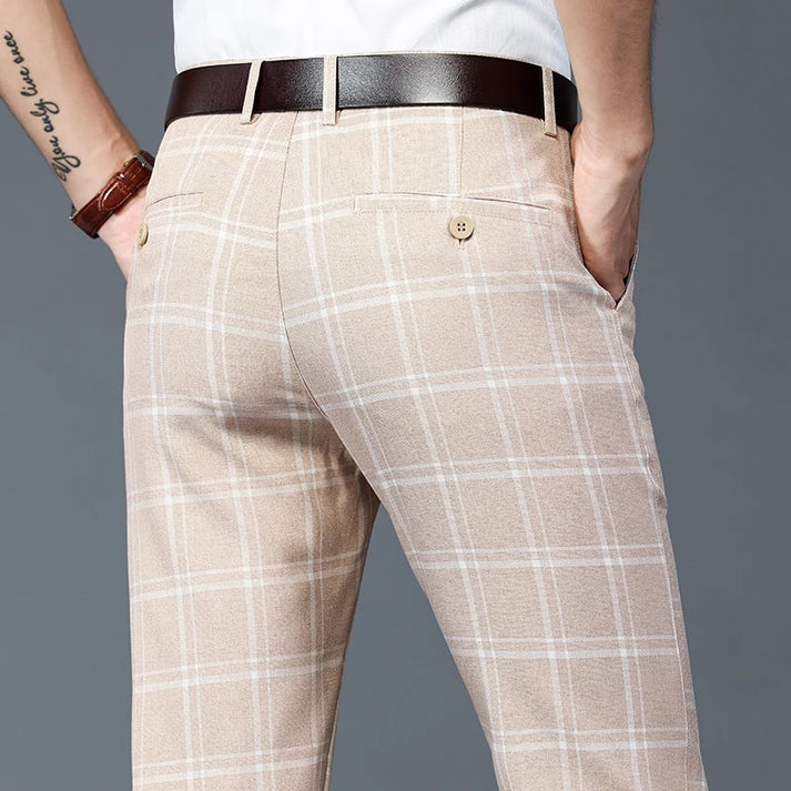 James | Karierte Hose im modernen Casual-Stil