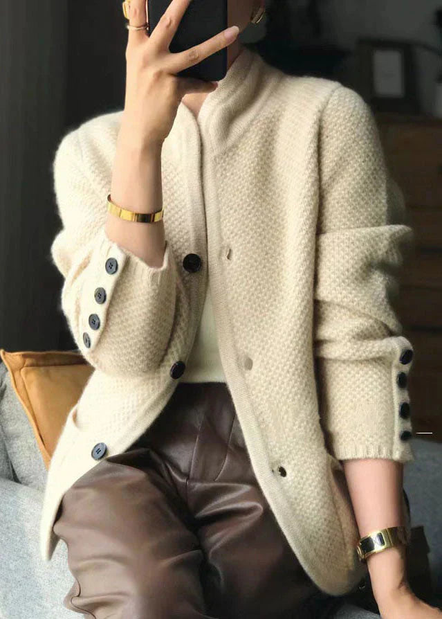 Selma | Klassische Damen-Strickjacke mit Knöpfen