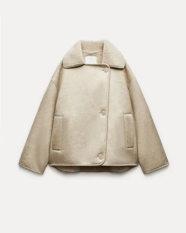 Nina | Warm gefütterter Damenmantel aus Kunstfell & Leder