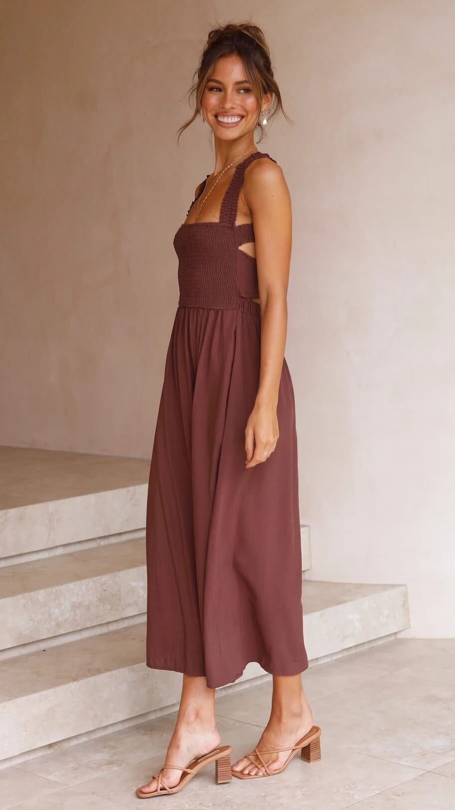Leda | Elegantes Maxikleid mit fließendem Schnitt