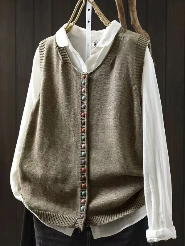 Victoria | Modische Strickweste mit zeitlosem Stil