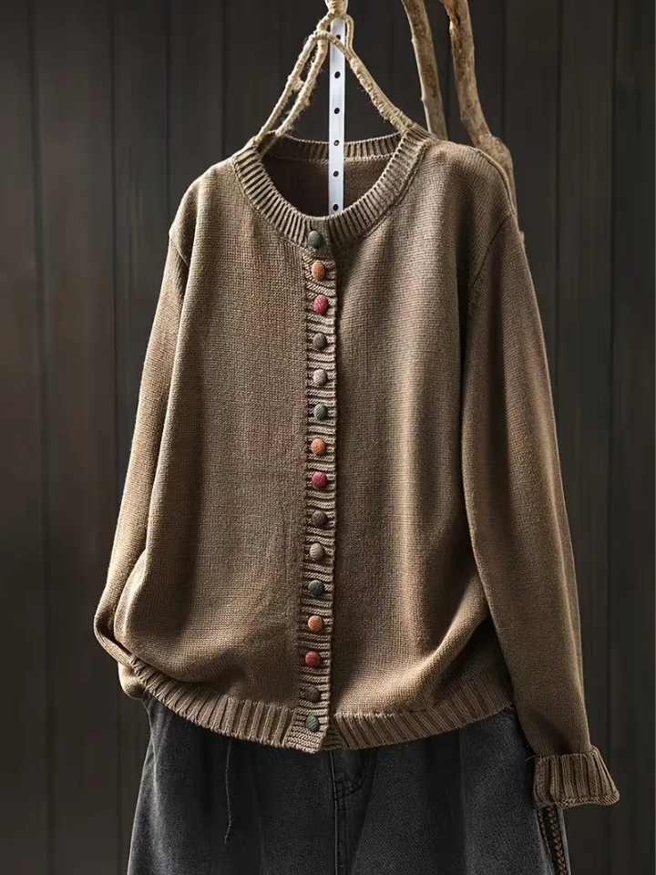 Amelia | Zeitloser Cardigan mit feinen Knöpfen
