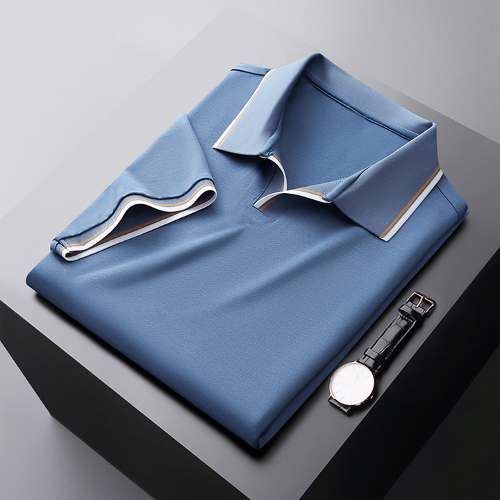 Seidenbreeze Poloshirt für elegante Sommerlooks