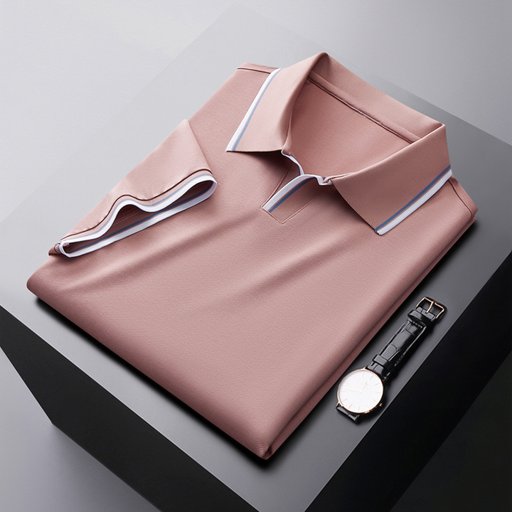 Seidenbreeze Poloshirt für elegante Sommerlooks