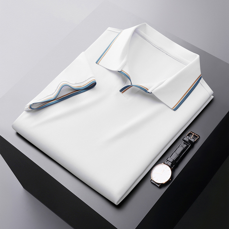 Seidenbreeze Poloshirt für elegante Sommerlooks