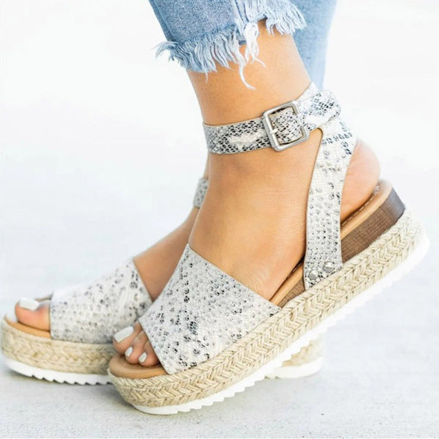 Anne Elegante Sommersandalen für feminine Looks mit Leichtigkeit