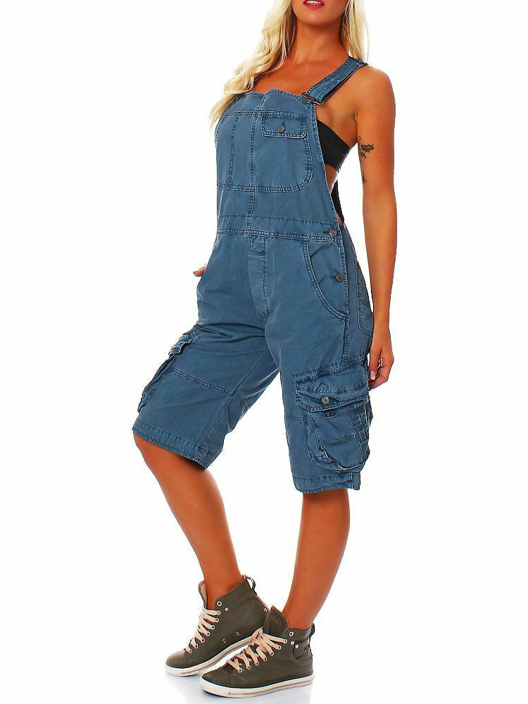 Kurze Damenlatzhose mit funktionalen Cargotaschen