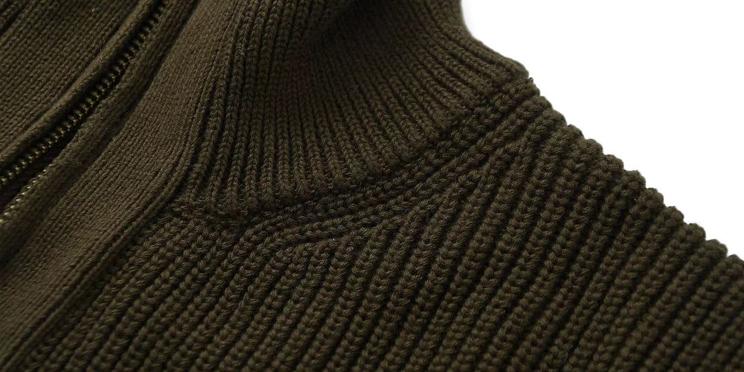Ami Kaji | Modischer Rollkragenpullover im EU-Stil