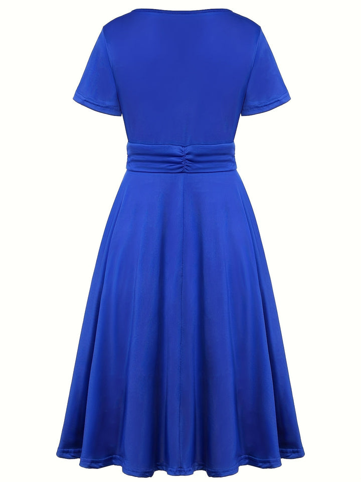 Elisa | V-Ausschnitt Midikleid mit asymmetrischem Saum