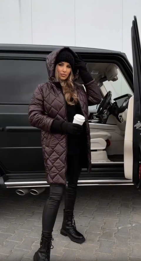 Clara | Gestepptes Damen Kapuzenjacke modern stilvoll