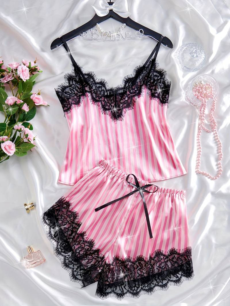 Gestreiftes Satin Set für glamouröse Looks an warmen Abenden