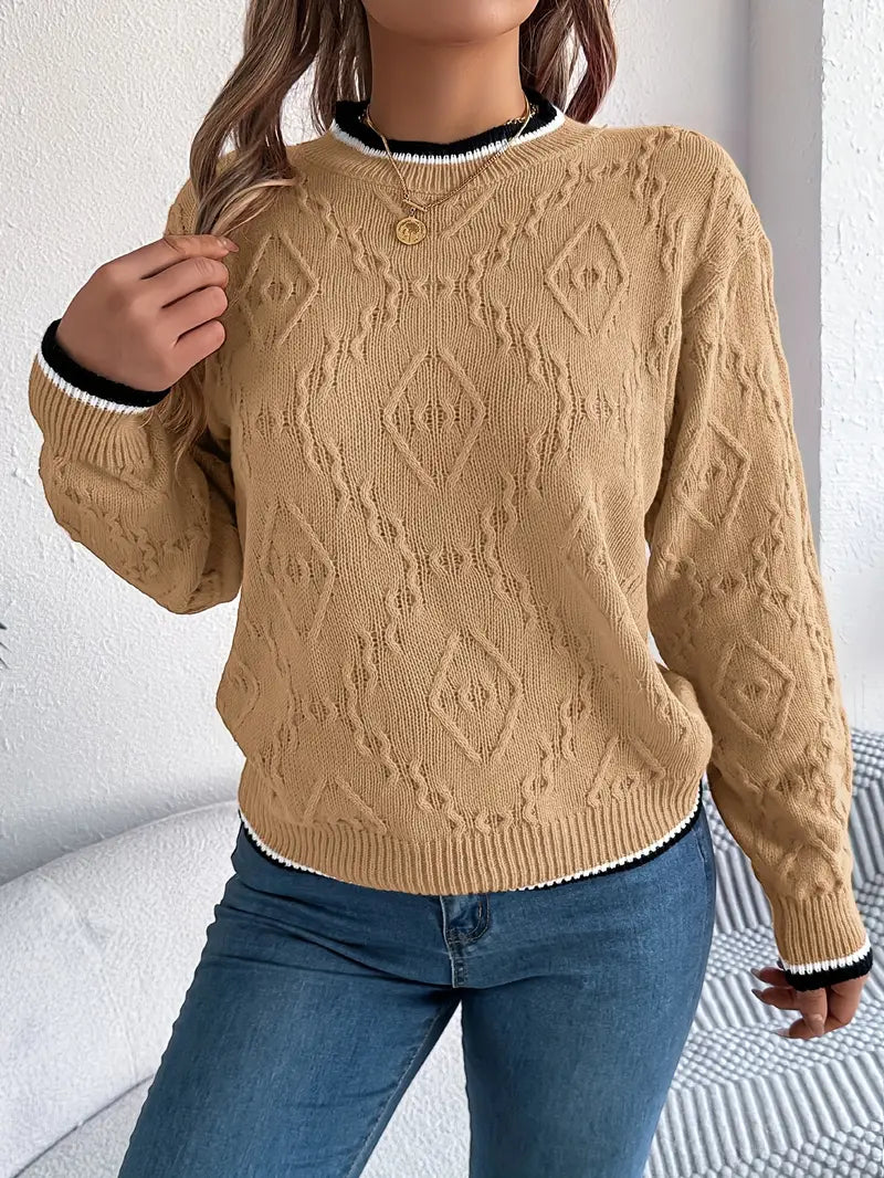 Lilian | Weicher Damenpullover mit dezenten Streifen