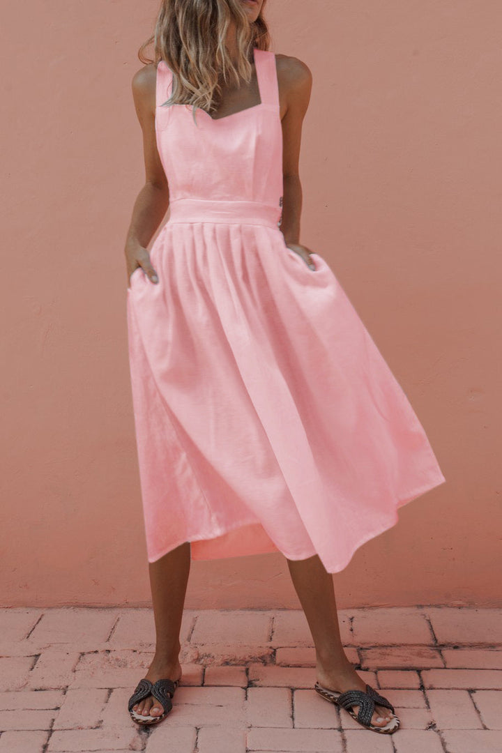 Rückenfreies Sommerkleid mit Spitzeneinsatz