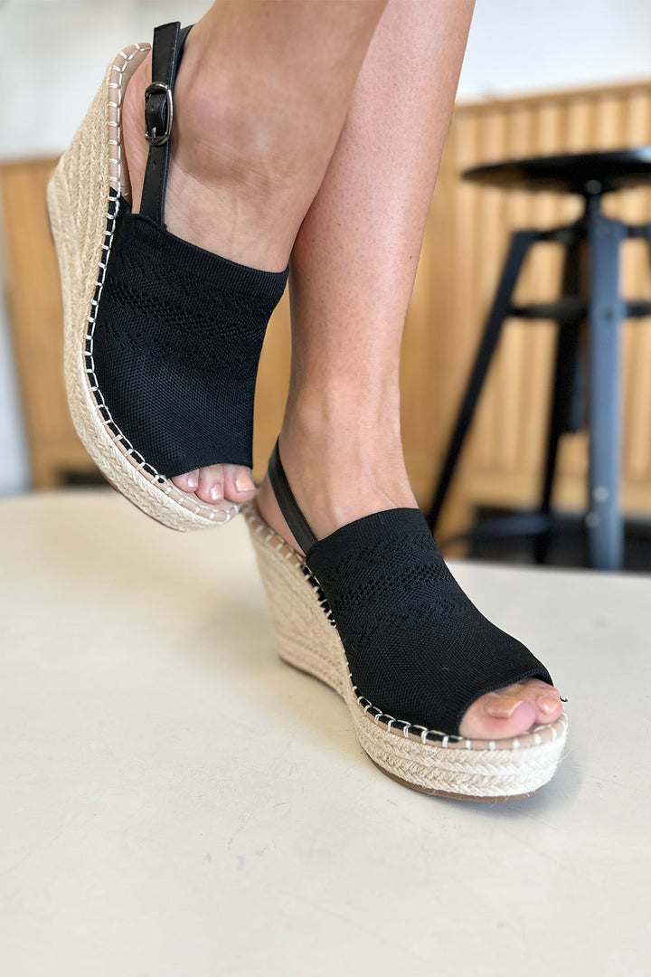 Schwarze Peep Toe Sandalen mit hohem Absatz