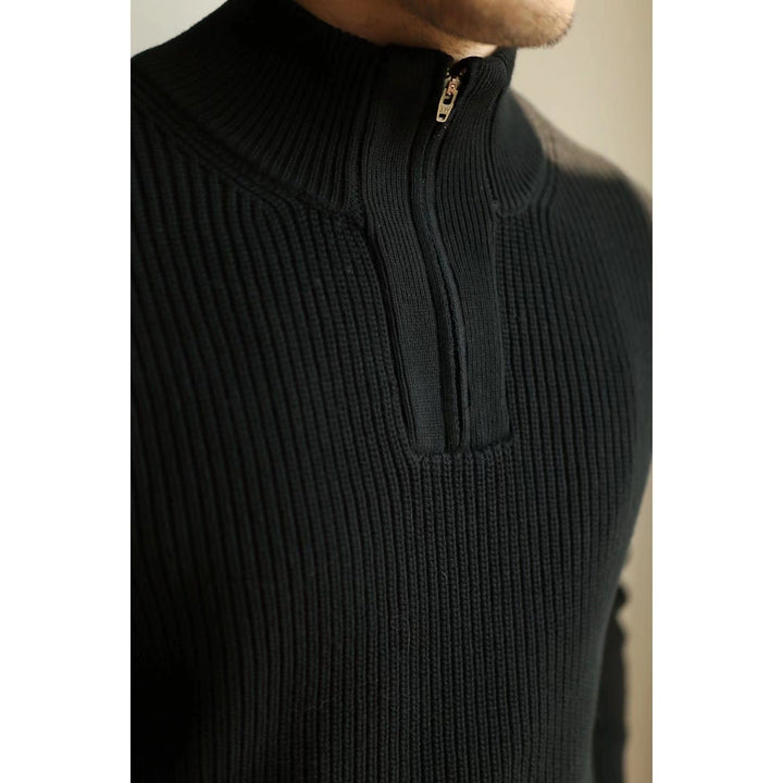 Ami Kaji | Modischer Rollkragenpullover im EU-Stil