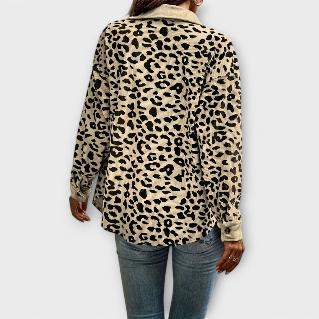Mila | Damen Hemdjacke mit modernem Leopardenmuster