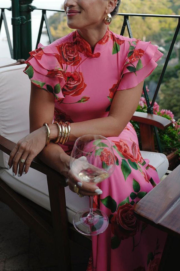 Thenka | Kleid mit Stehkragen und ausgestellten Ärmeln