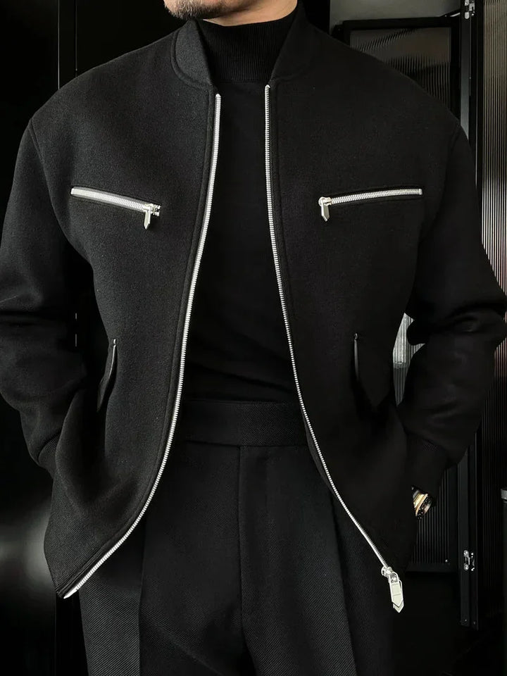Jacke mit Reißverschlusstaschen und Kapuze