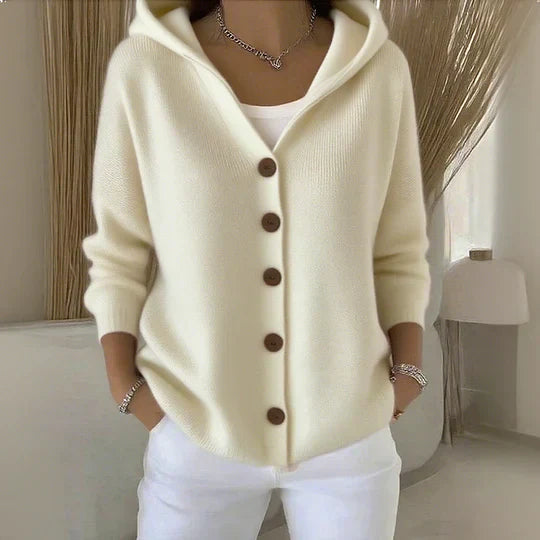 Amira | Trendige Strickjacke mit Kapuze im modernen Look