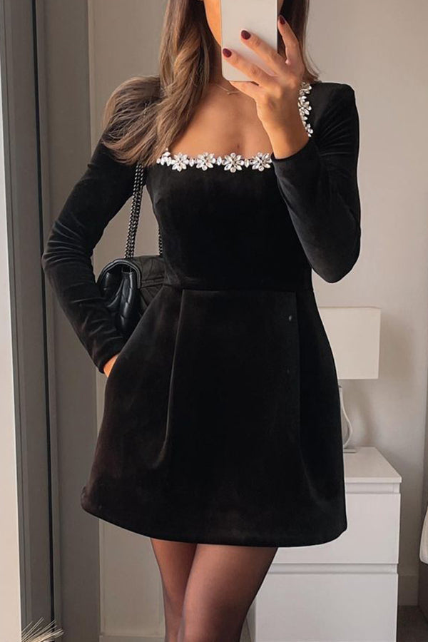 Larissa | Samt-Minikleid mit langen Ärmeln für Damen