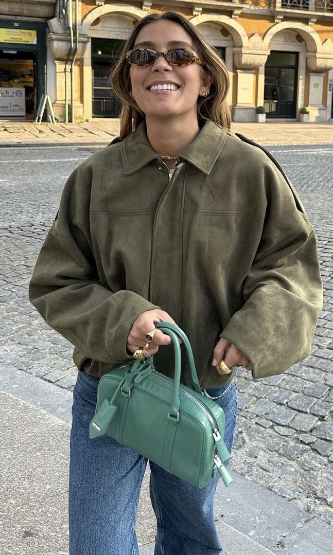 Lina | Stylische Wildlederjacke Damen im Pilotenlook