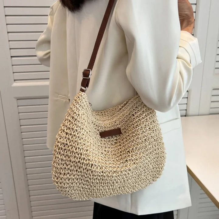 Eva | Trendige Stroh-Schultertasche für warme Tage