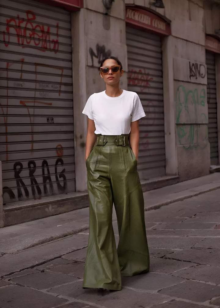NORA | Hochtaillierte Hose mit weitem Bein – Modigirl Look